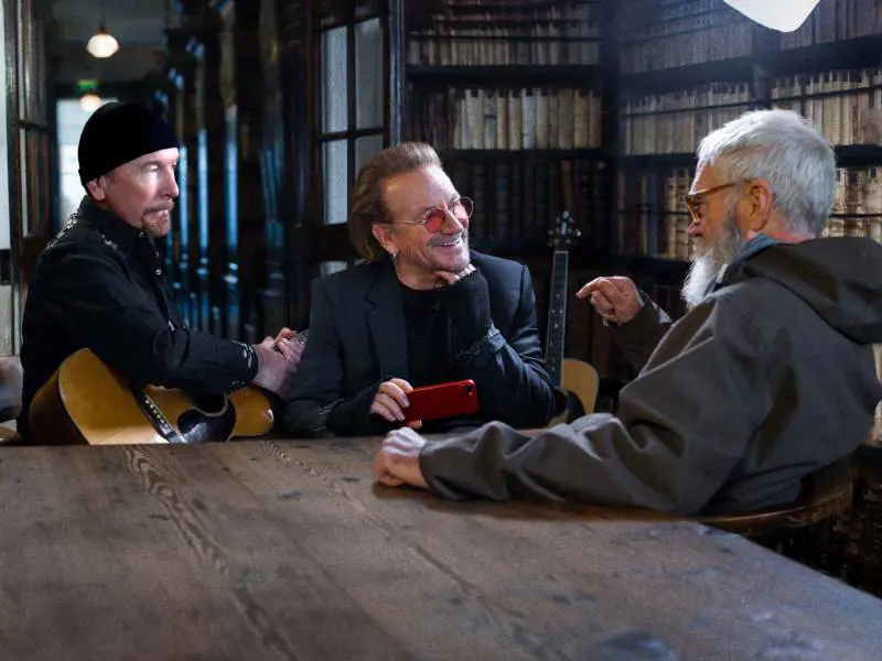 Bono & The Edge, il docufilm su Disney+ celebra la leggenda degli U2