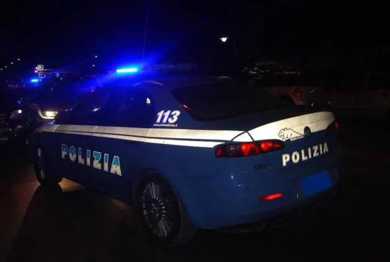 Rissa a due passi dalla stazione: due marocchini assaliti