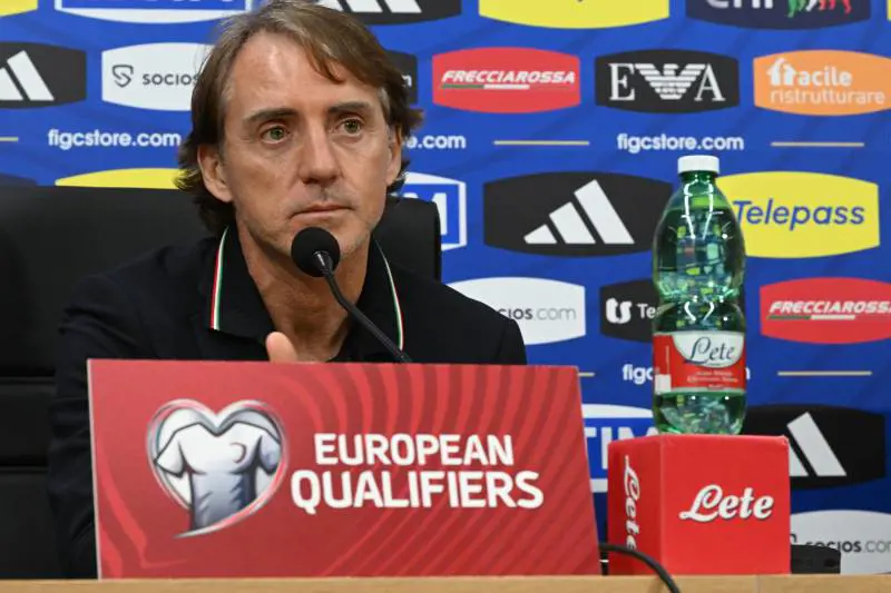 Mancini lascia l'Italia? Antonio Conte in pole per sostituirlo