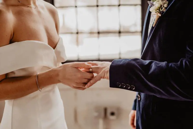 Matrimonio simbolico, boom in Italia: cos'è, come funziona e quanto costa