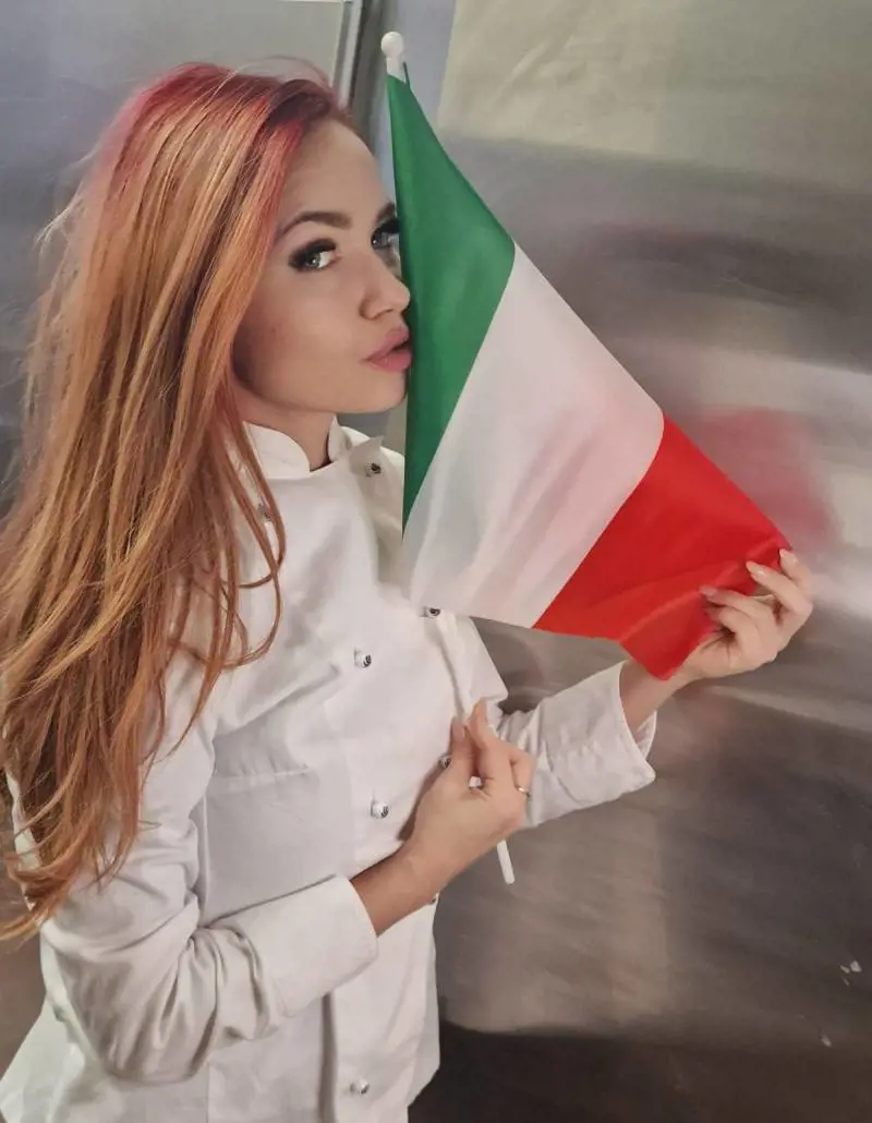 La chef smonta le teorie anti italiane: "Vi spiego perché il parmigiano è nostro"