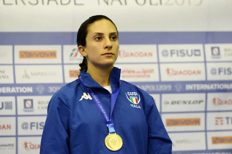 "Dal doping alla guerra i russi sempre assolti. Al Cio diciamo: basta"