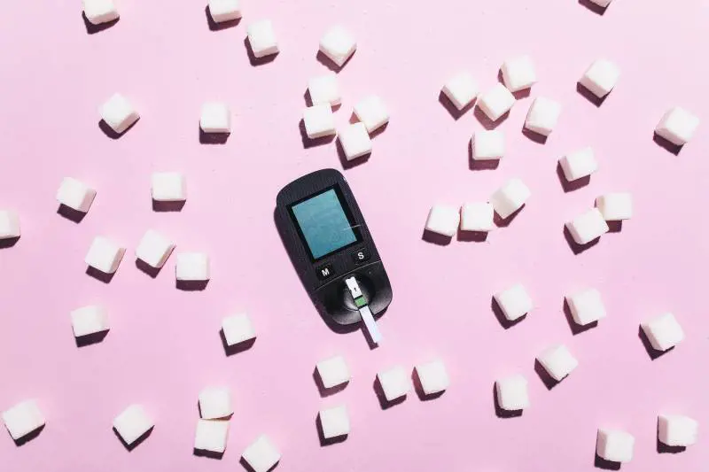 Diabete: qual è la differenza tra tipo 1 e 2. Lo screening sui bambini per prevenirlo