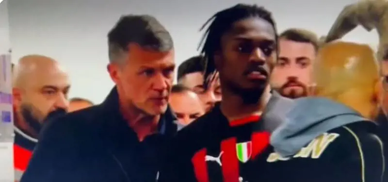 "Mister, che c... vuoi?". L'esultanza di Leao, poi lo scontro Maldini-Spalletti