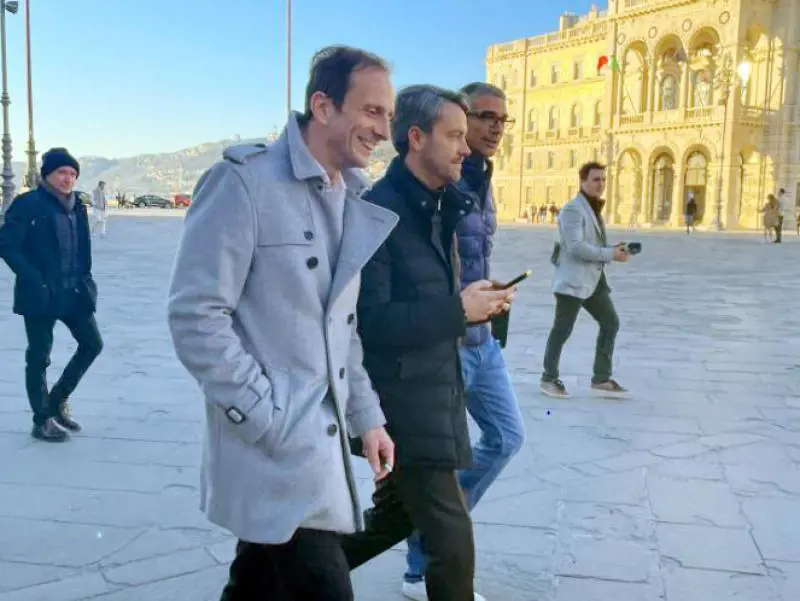 Fedriga a valanga doppia la sinistra: vittoria bis con il 64%. La Lega supera Fdi. "Sì al buongoverno"