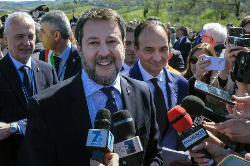 La Lega governativa abbassa i toni: Pontida rinviata