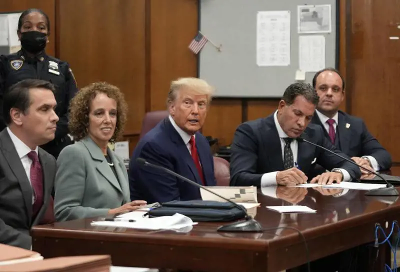 "Trump è stato arrestato": che cosa vuol dire (e cosa succede adesso)