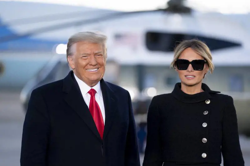 "Melania pensa al divorzio": quelle voci dietro i silenzi dell’ex First Lady