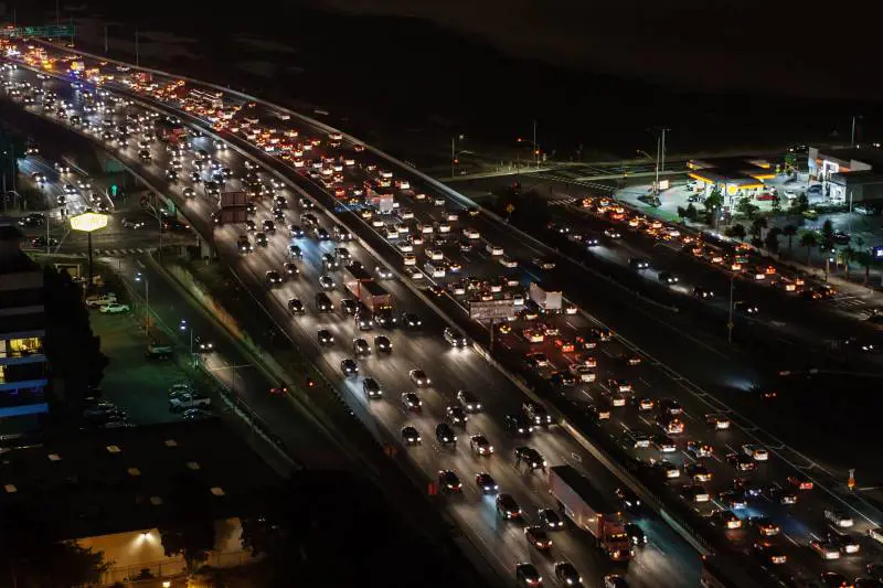 Arriva l'Opa su Autostrade? Il governo smentisce, ma...