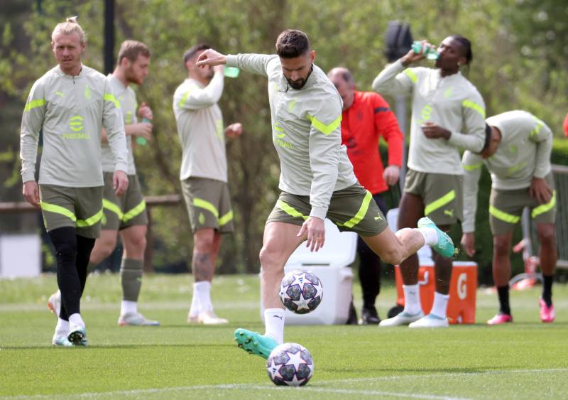 Giroud allenamento