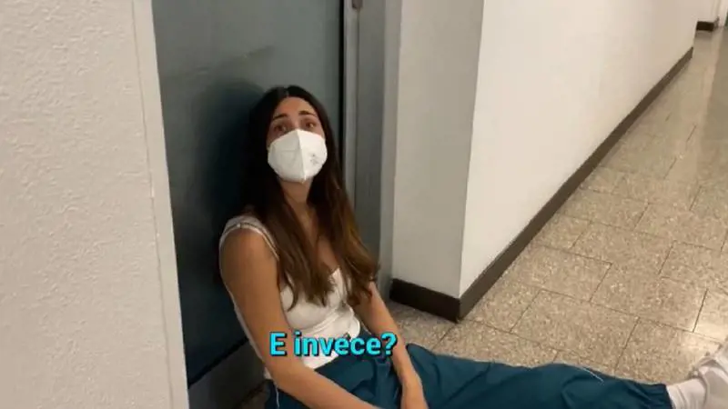 Belen di nuovo assente a Le Iene. Cosa è successo nei camerini