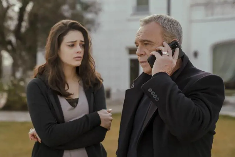 Claudio Amendola è "Il Patriarca" nella nuova fiction di Canale 5