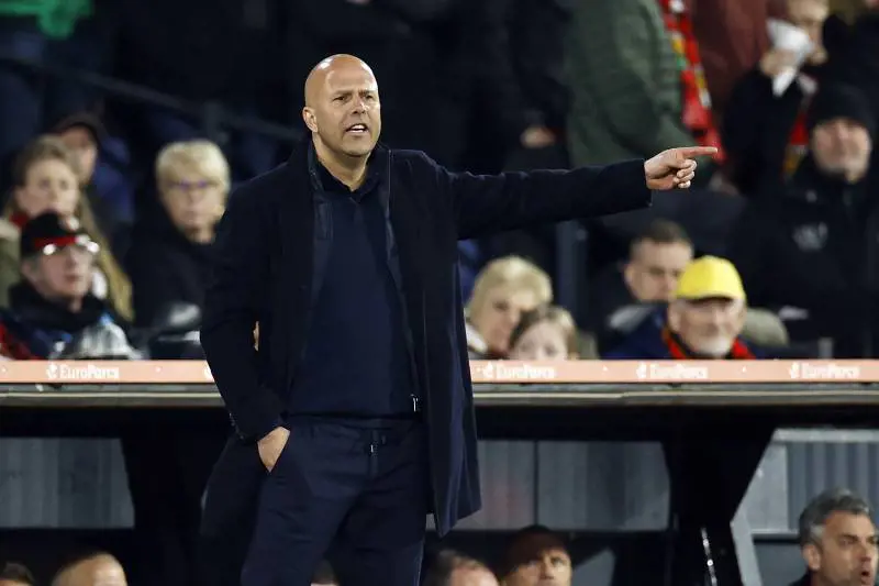 Arne Slot nuovo allenatore del Liverpool. Chi è l'erede di Jurgen Klopp