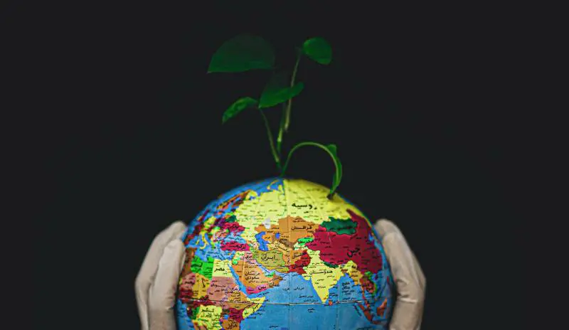 Nelle sfide del futuro la Terra non è gratis. Oggi a Milano l'incontro de "il Giornale"