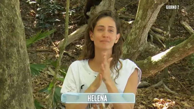 "Malore per Helena Prestes." Notte di paura all'Isola dei Famosi