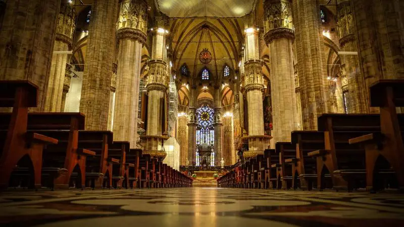 Pasqua in Duomo "tutti per la pace". Musica di Bach con laBarocca