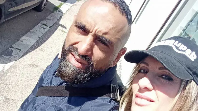 Sfratto da Ostia? Macché. Roberto Spada rassicura i followers: "Tutto ok, siamo ancora a casa"