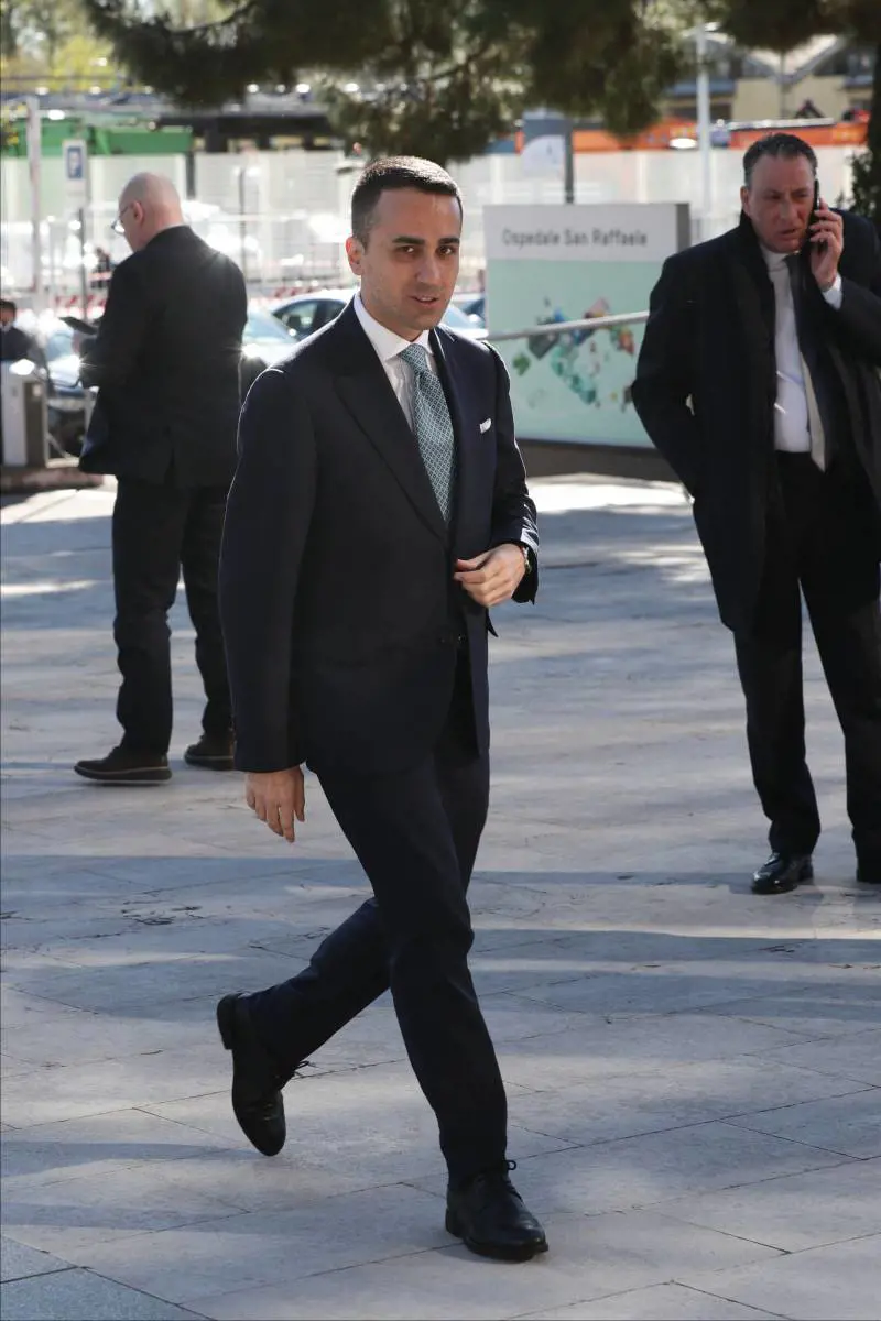 Di Maio inviato Ue, mancano i passi formali e il centrodestra ora prova a far saltare tutto