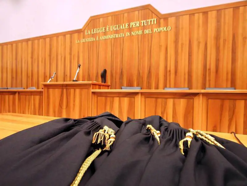 Assegno mantenimento: ecco chi paga se i genitori sono inadempienti