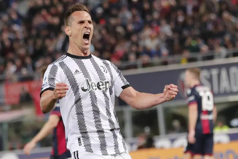 La Juve non vince più: Milik prima "balla", poi la salva