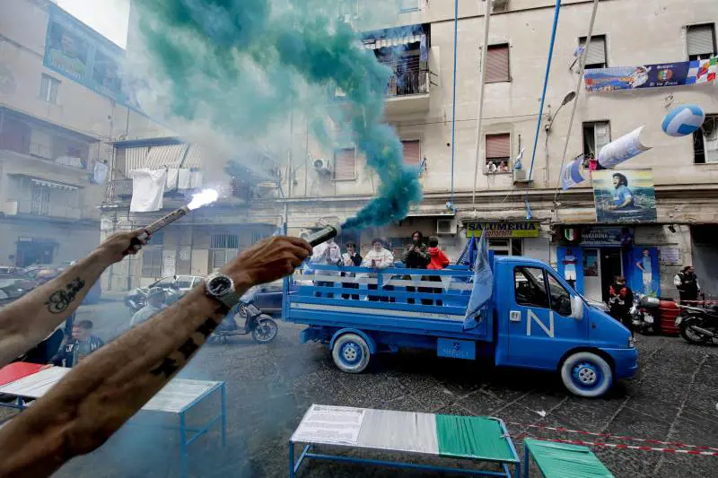 Scudetto, a Napoli cresce l’attesa: previsti maxischermi e zona rossa