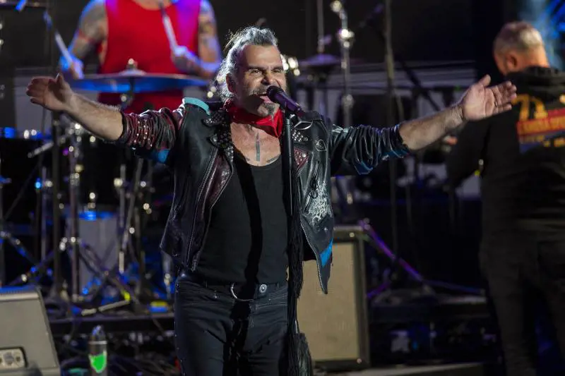 "Choc acustico forte": Piero Pelù sposta le date dei concerti