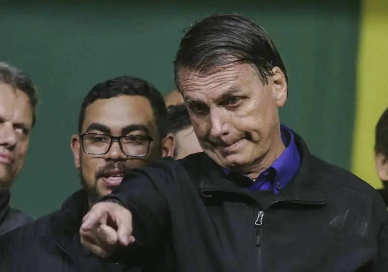 "Falso il pass Covid": perquisita la casa di Bolsonaro