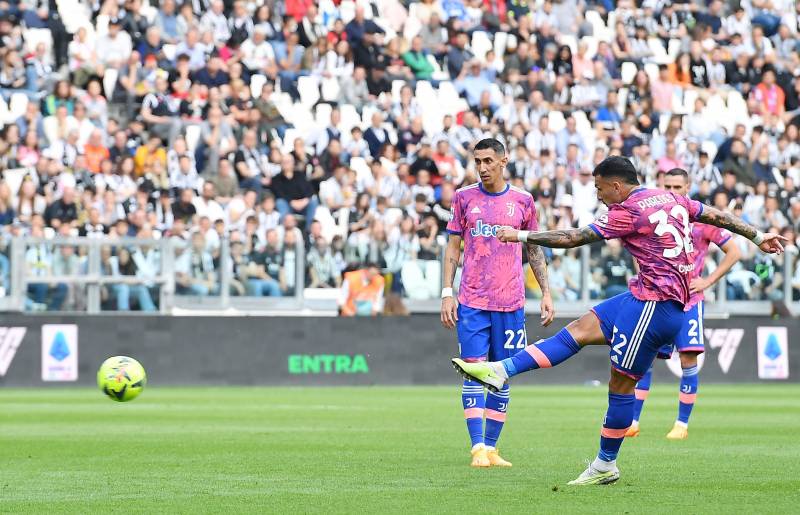 Paredes gol Juventus Lecce