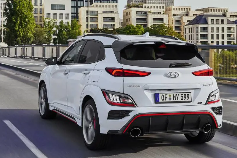 SUV sportivi: i modelli più veloci sotto i 50.000 euro
