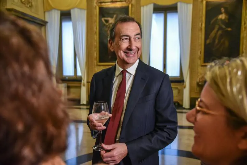 "Se si fossero accorti prima...". Fontana sbugiarda Sala sulle violenze di Milano