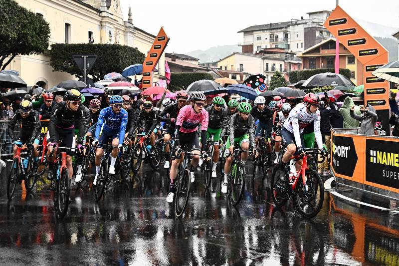 Giro d'Italia tappa 5 partenza