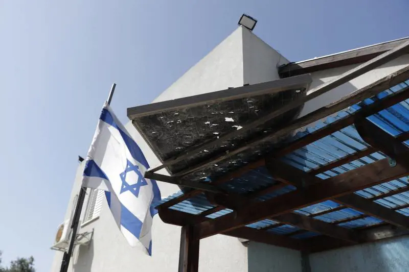Israele, presidente in fuga dallo stadio. Caos degli ultras nazionalisti del Beitar