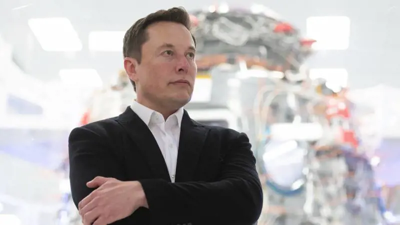 Twitter guidato da una donna: la scelta di Elon Musk