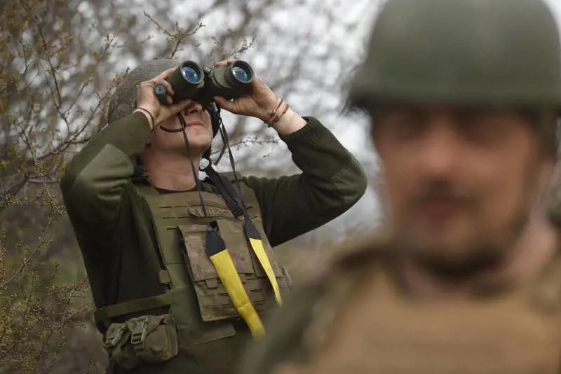 La controffensiva dei cieli: abbattuti due elicotteri e due caccia dei russi. E Bakhmut torna in bilico