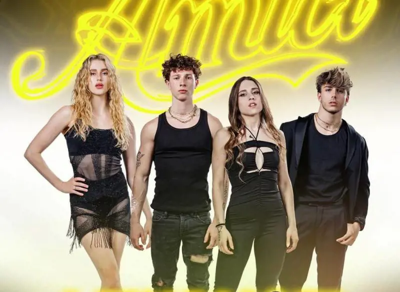 Amici, tutto sulla finale 2023: ospiti, finalisti e cosa si vince