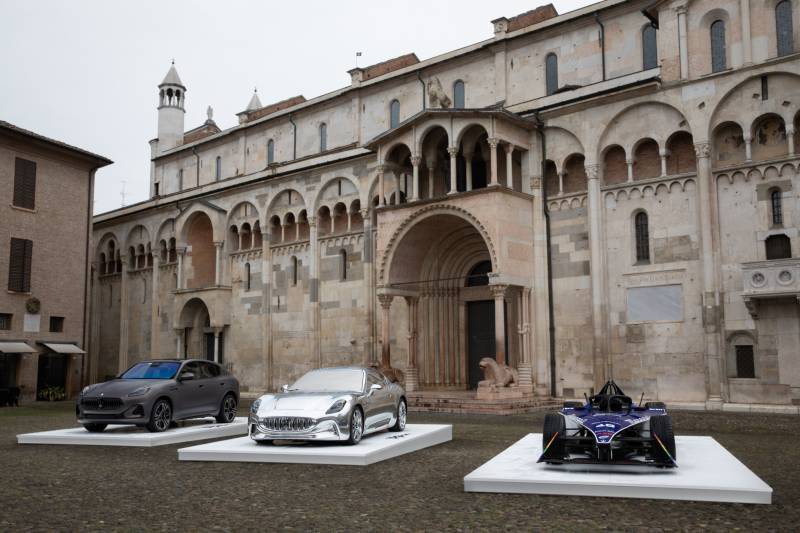 Maserati dice addio al celebre V8: guarda le foto 3