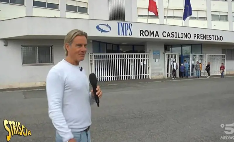 Immagine dal servizio di Striscia la notizia