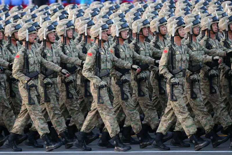 Biotecnologie sul campo di battaglia: il nuovo fronte della sfida tra Usa e Cina