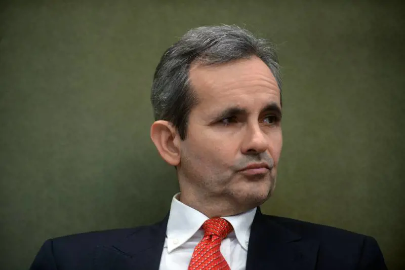 Moody's prende tempo slitta il verdetto sull'Italia