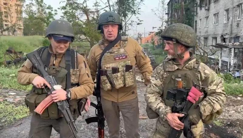 Il buono, il brutto, il cattivo. Alla fine per colpa di Putin finiscono tutti impallinati