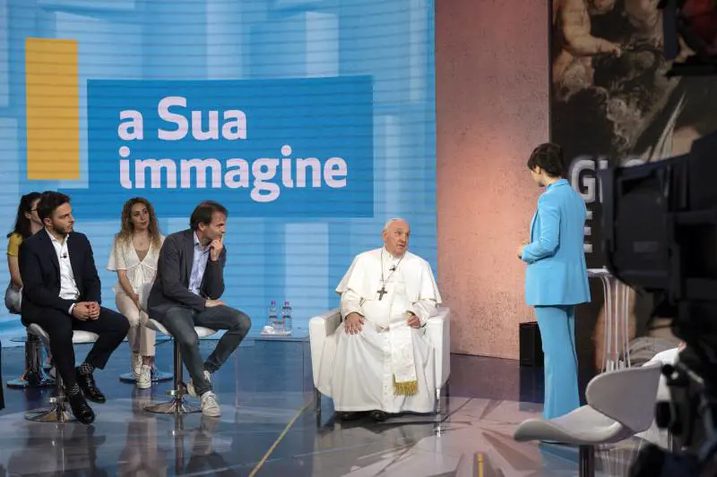 "Francesco a Saxa Rubra per un'intervista": la prima volta in Rai per un pontefice