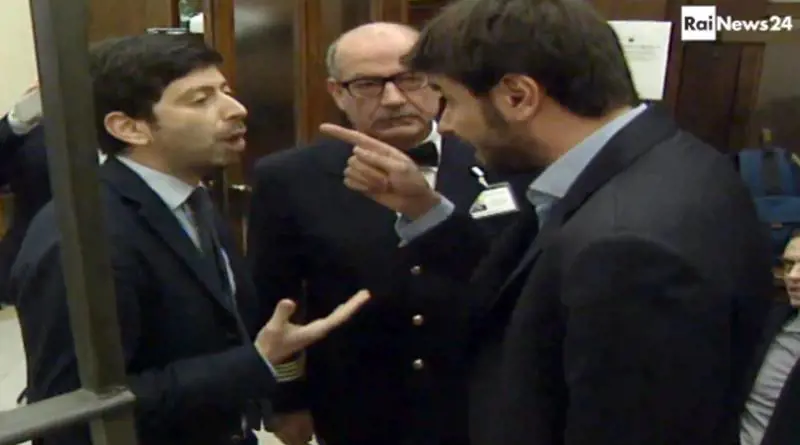 "Avete tolto il pane agli italiani". Quando Di Battista inveì contro Speranza