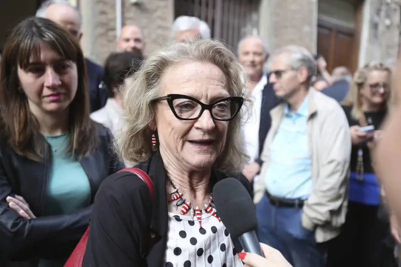 "A Siena prometto merito e trasparenza. Giorgia e io simili per la schiettezza"