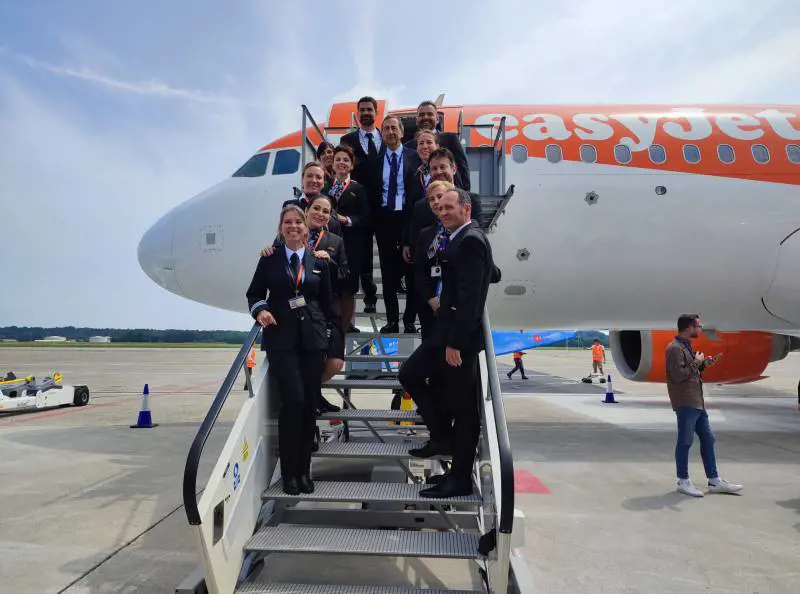 Vacanza in aereo? Ecco qualche consiglio per risparmiare
