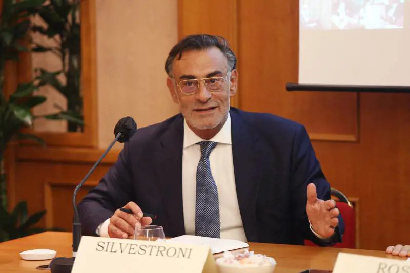 "Si torni all'elezione diretta del presidente della provincia"
