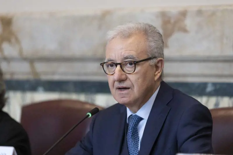 Manovra, priorità a lavoro e natalità