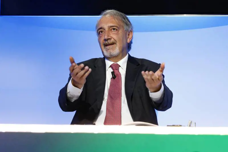 "Parole a titolo personale, valuterò". Rocca interviene sul caso De Angelis