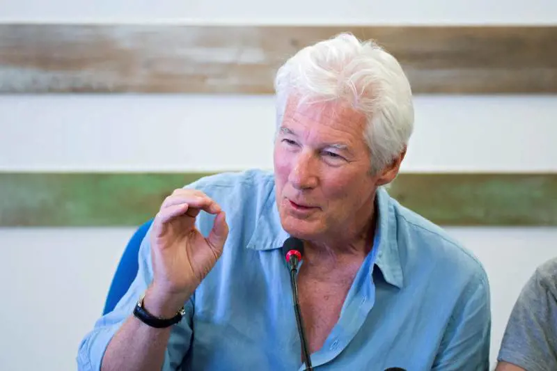 Gere pronto allo show in Aula. E Salvini: "Noi porteremo Lino Banfi"