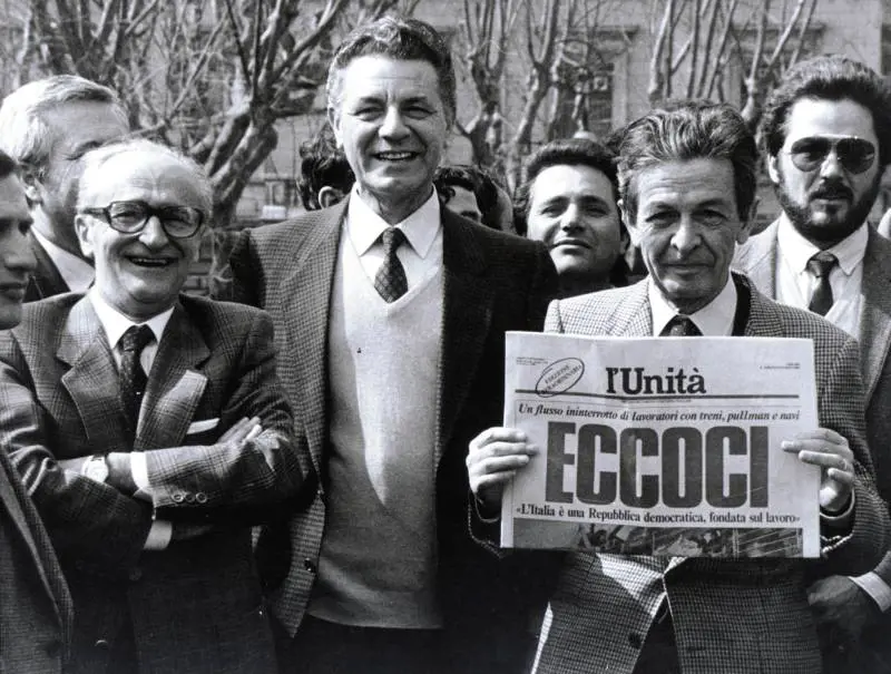 "Papà non è un brand". I figli di Berlinguer contro L'Unità