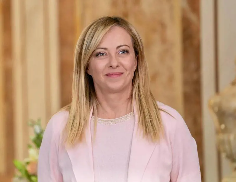 Meloni traccia la rotta: "Fisco amico delle imprese e non vessatore"